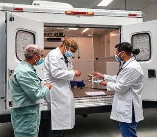 carreta de exames de imagem