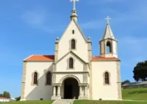 réplica da Capelinha das Aparições de Fátima