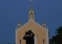 fotógrafo lua cheia coroando Nossa Senhora de Fátima Crato